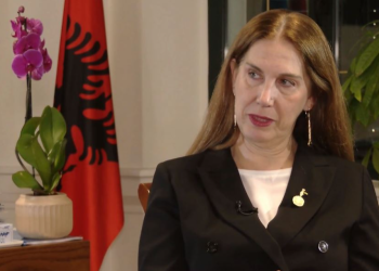 Kumbaro: Viti 2024, prova e zjarrit. Turizmi përmirësoi imazhin e Shqipërisë