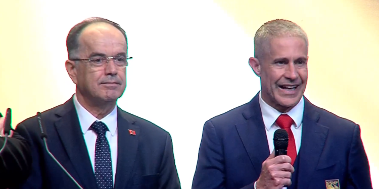 Sylvinho bëhet “shqiptar”, trajneri i Shqipërisë merr pasaportën