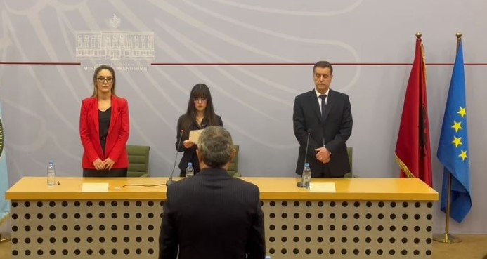 Kalon vettingun drejtori i Policisë Kufitare dhe Migracionit në Gjirokastër