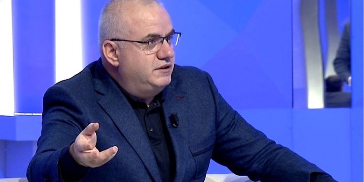 Artan Hoxha: Këtë radhë Berishën e kanë “çmontuar”, s’ka nga lëviz