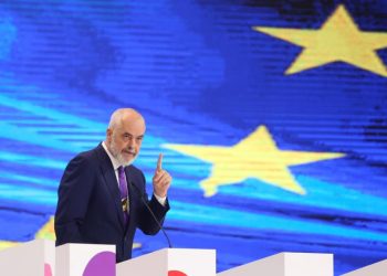 ‘Beleri’, gazeta greke: Rama sfidon Greqinë dhe Bashkimin Europian