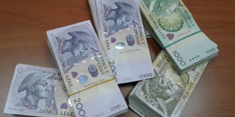 Nxitoni/ Këto janë kartmonedhat e lekut që s’do të kenë më vlerë (FOTO)