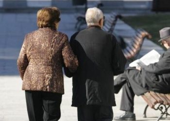 Pensionet në banka! Dy skenarët që eliminojnë dhënien e parave në dorë