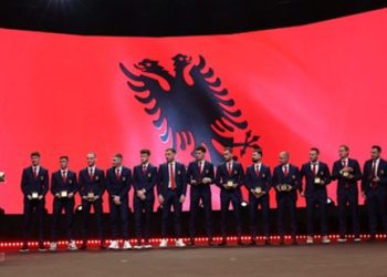 FSHF i akordon Kombëtares kuqezi çmimin “Nderi i Kombit në Futboll”