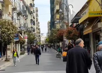 Vonesa në zbatimin e ligjeve të emigracionit në Greqi, preken masivisht shqiptarët