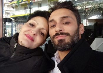Detaje të reja për vrasësin e shqiptares në Greqi, fëmija i tij porsalindur “u zhduk” nga spitali, çfarë u zbulua kur u bë zhvarrosja