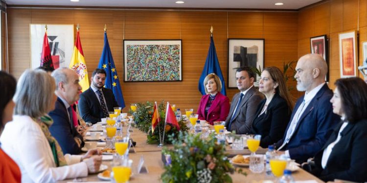 Universitet spanjoll në Gjirokastër, Rama: Po punojmë për kampusin!