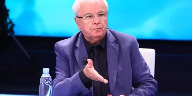 Mitsotakis, skllav në mbrojtje të një hajduti si Beleri