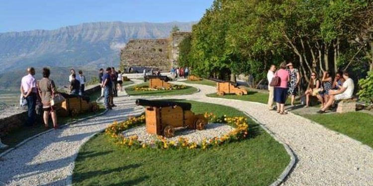 Kalaja e Gjirokastrës u vizitua nga mbi 217 mijë turistë gjatë vitit 2023