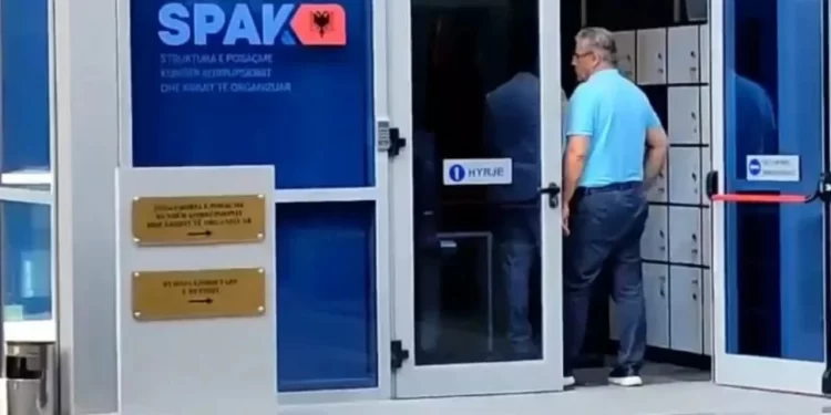 Jorgo Goro në SPAK, pyetet për pronat e grabitura të Himarës