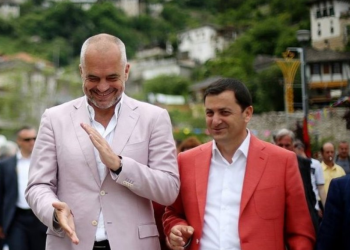 Rama kërkon t’i gjejë punë Vangjel Tavos? Kathimerini zbardh takimin: Propozim për të marrë drejtimin e Himarës