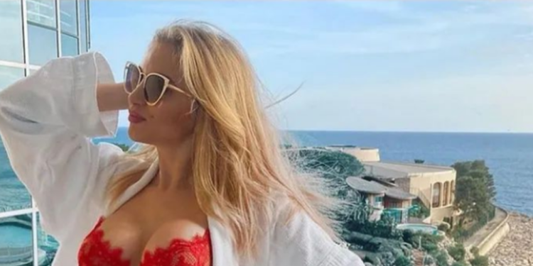 Beniada rrëfen tmerrin e largimit drejt Italisë: Skafi u përplas me shkëmbin, fillimi ishte i vështirë