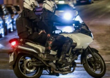 Sulmohet me breshëri automatiku lokali i shqiptarit në Athinë