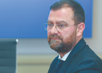 Ikën drejtori i KESH, pritet emërimi në një institucion tjetër