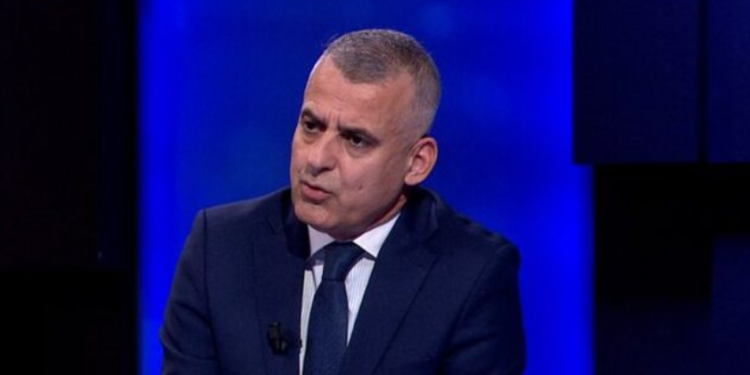 E goditën me vezë, Dule shpjegon pse përgjegjës është Rama