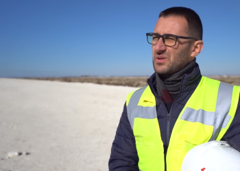 Të pathënat e aeroportit të Vlorës, inxhinieri rrëfen detajet e projektit gjigant. Ja kur do të kryhet fluturimi i parë (VIDEO)