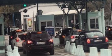 Emigrantët po kthehen në Greqi, fluks në Kakavijë