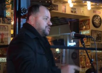 Lefteri poshtë ballkonit të Berishës: “Shqiponjën” nuk e godasin dot, ne do ta ndjekim kudo në SPAK e sheshe