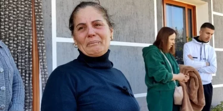 Nusja humbi jetën, vjehrra përlotet para kamerave: Jemi sjellë shumë mirë me të, thashethemet e çuan drejt aktit final