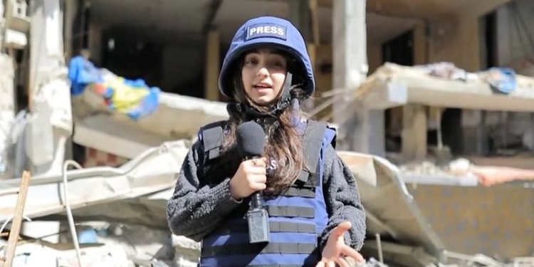 Vetëm 11-vjeçe, kush është gazetarja më e re në frontin e luftës Gaza