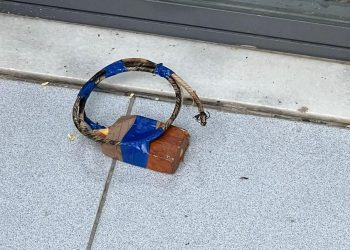 Tritol dyqanit në Sarandë, çfarë thotë policia