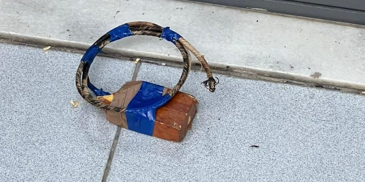 Tritol dyqanit në Sarandë, çfarë thotë policia