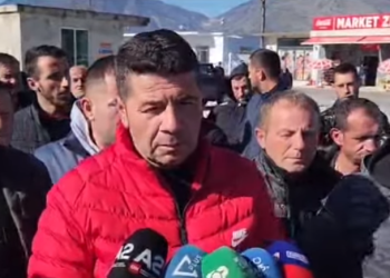 Blegtorët e jugut protestojnë edhe para takimit me ministren Anila Denaj