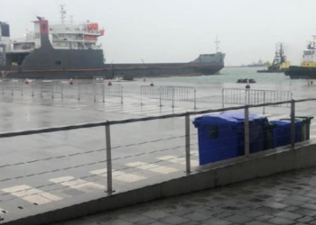 Moti i keq, shtyhen me 6 orë nisja e trageteve drejt Italisë