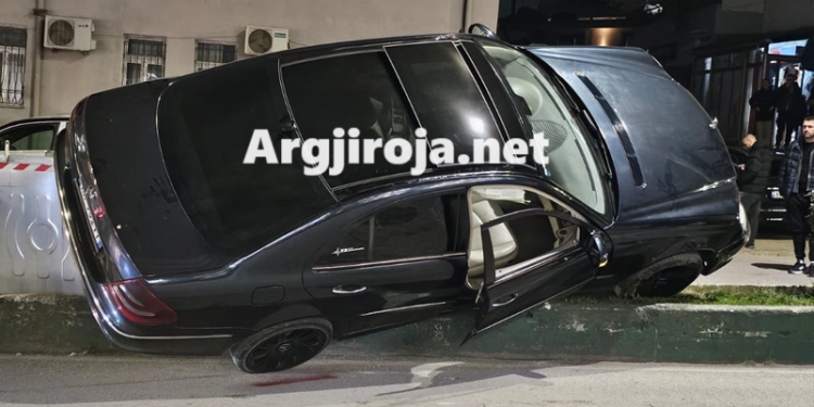 Aksident i frikshëm në Gjirokastër (VIDEO)
