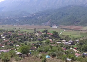 Plas sherri për pronat në Kosinë të Përmetit, policia nis hetimet