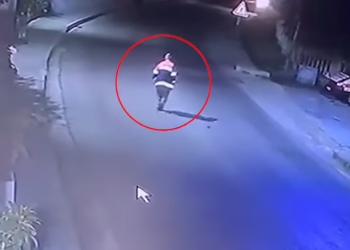 Nuk e hapi dot kasafortën e lekëve, mori fletoren e borxheve. Njihuni me hajdutin budalla në Kuçovë (VIDEO)