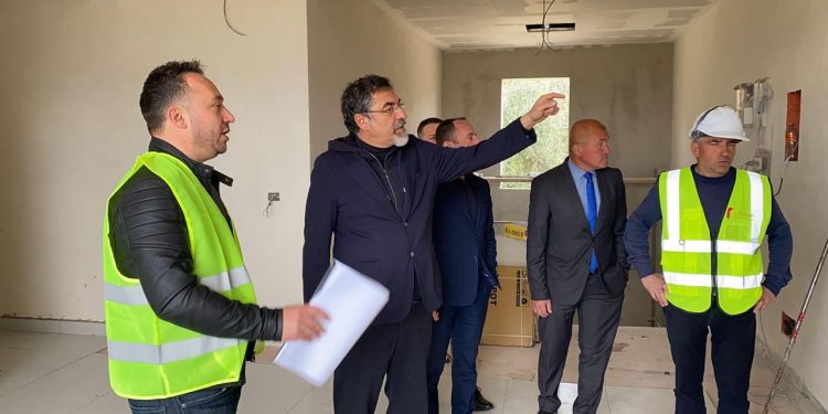 Kuçovë, gati shkolla e re në Perondi (FOTO)