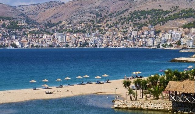 Hyn në fuqi ligji për bizneset e bregdetit