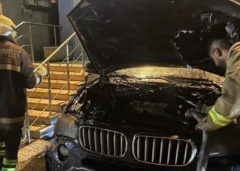 Digjet gjatë natës një “BMW”, ja kujt i përkiste (Emri)