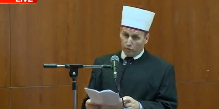 Bujar Spahiu rizgjidhet në krye të Komunitetit Mysliman me 82 vota