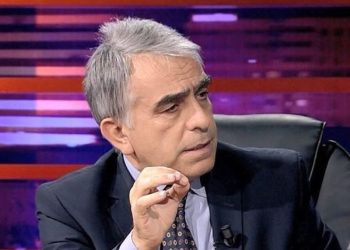 Pëllumb Xhufi: Si krijoi Mitsotakis, një qeveri anti shqiptare në Greqi