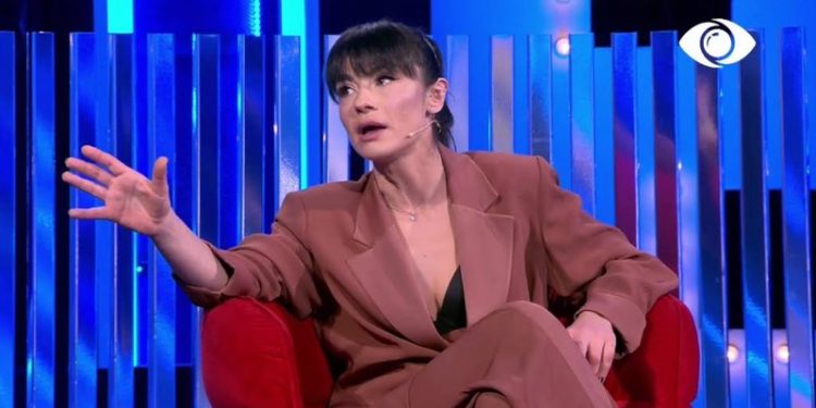 Zhaku ankohet për eskortat e huaja që kanë “pushtuar” Tiranën: Në pallatin tim dy kate i kanë bërë hotel