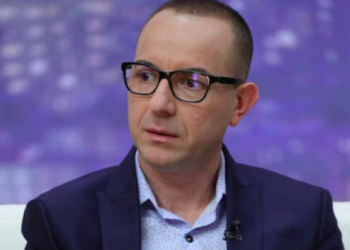 “Kjo s’ka b*thë ku të rrijë”, hipokrizia që bën qesharakë ata që mbrojnë Fredi Bejlerin!