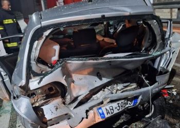 Përplasja fatale, shihni si është bërë “Toyota e vdekjes” në Tepelenë (VIDEO)
