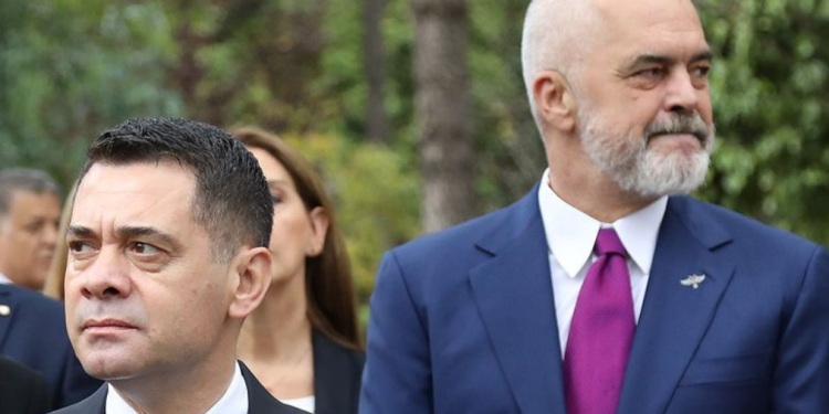 Akuzat e Arben Ahmetaj, Edi Rama: Nuk i përgjigjem një njeriu që është në kërkim nga drejtësia