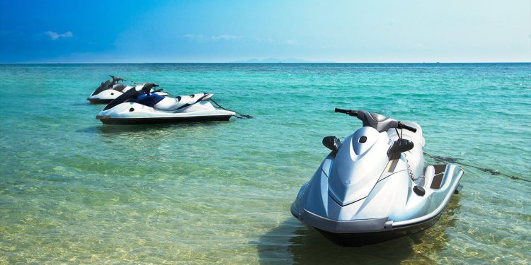 Kumbaro thirrje operatorëve të turizmit detar: Asnjë subjekt nuk mund të ofrojë shërbime pa u certifikuar