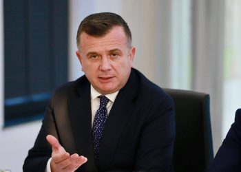 Aksidenti me 4 të vdekur në Tepelenë, reagon Taulant Balla