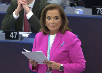 Ish-ministrja e Jashtme e Greqisë, Bakoyannis: Kosova i ka përmbushur kërkesat për anëtarësim në KiE