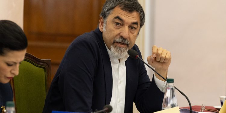 Çuçi pyet kreun e SPAK: Cila është gjendja e hetimeve ndaj gjyqtarëve dhe prokurorëve të akuzuar për sjellje kriminale gjatë vettingut?