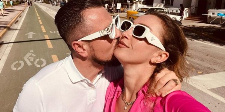 ”Na thave shpirtin”, postimi prekës i gruas së shqiptarit që vdiq në aksidentin tragjik në Itali