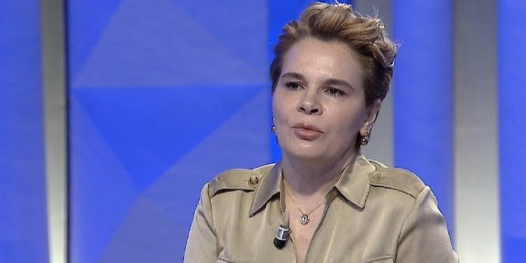 Monika Kryemadhi: Sheri me Ilir Metën nisi për atë paçavuren e famshme…