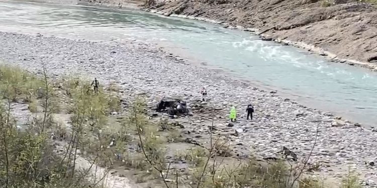 E marta e zezë me 8 viktima në Këlcyrë, si përfundoi në Vjosë makina me emigrantë. Shoferi ndiqej nga policia?