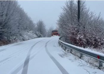 Zbardh dëbora, shihni ç’ndodh në veri të Shqipërisë (FOTO)