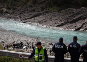“Shpejtësia dhe numri i pasagjerëve”, si e shpjegon eksperti aksidentin tragjik në Këlcyrë
