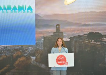 Sezoni turistik, Kumbaro: Insitucionet të jenë në këmbë për sigurinë gjatë sezonit